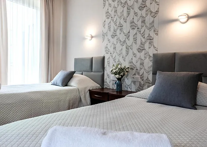 Hotel Na Uboczu Warszawa